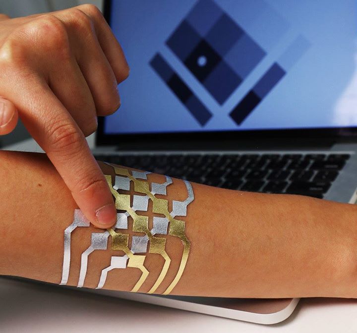 In The Future, All Our Electronics Will Be Embedded In Coachella-Style Tattoos

DuoSkin is a new breed of gold and silver body art that allows you to adorn your skin with shimmering latticework, concentric squares or a blazing flame. They also, however, possess the ability to adjust the volume of music, read data off your skin, and change color based on your emotion.